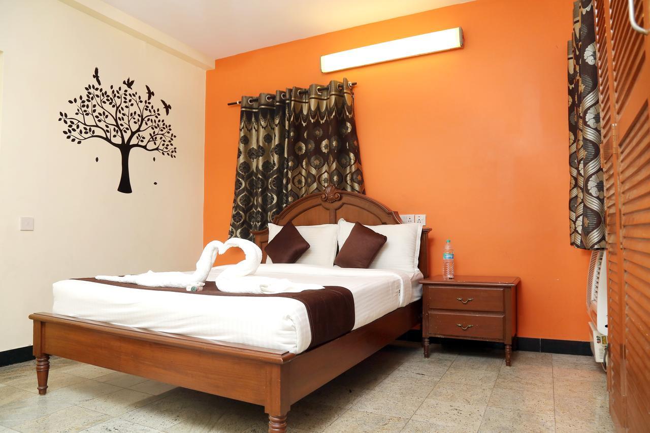Rich Inn Suites - Next To Accord Metropolitian. Chennai Exterior photo